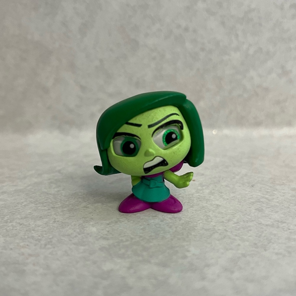 Disney Doorables - Disgust - Inside Out 2 Collection